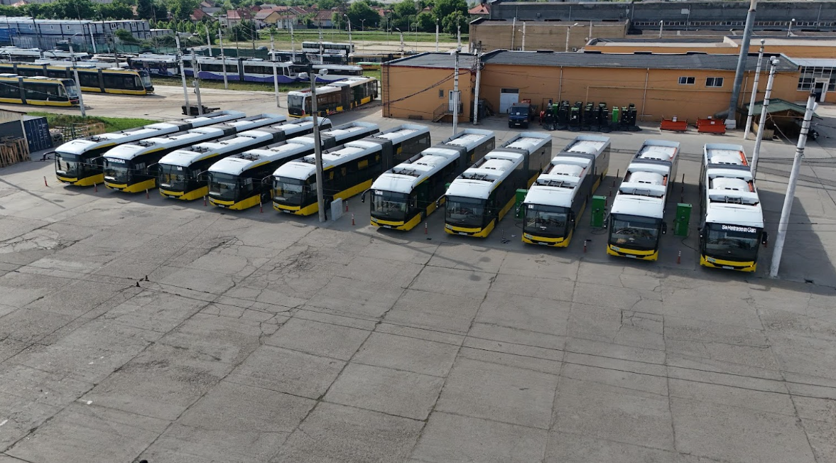 Cum arată noile troleibuze Bozankaya, cumpărate de Primăria Timișoara. Primul dintre ele a ajuns deja în oraș