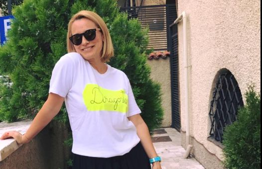 Fiica Andreei Esca suportă cu greu separarea de familie. Prezentatoarea tv a mers să o instaleze pe Alexia la Londra. „Nu îi place în Anglia”