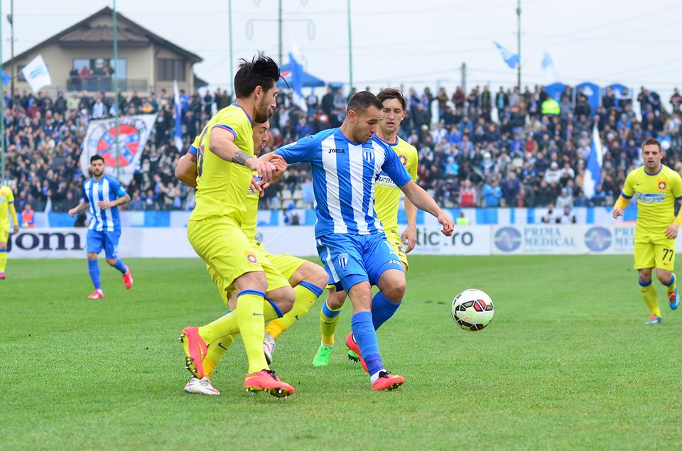 CSU CRAIOVA - STEAUA 0-0. AutoBAZA pe arbitru! / FOTO&VIDEO