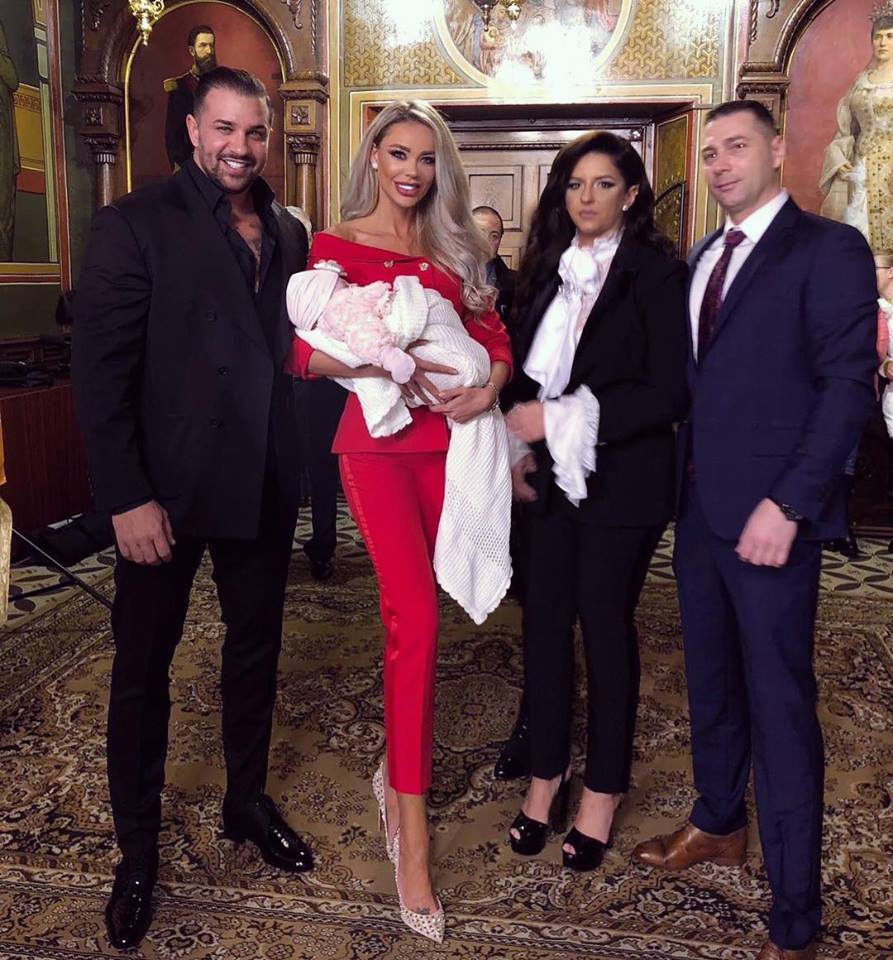 E serioasă relația dintre Bianca Drăgușanu și Alex Bodi. Vedeta s-a mutat cu iubitul | FOTO
