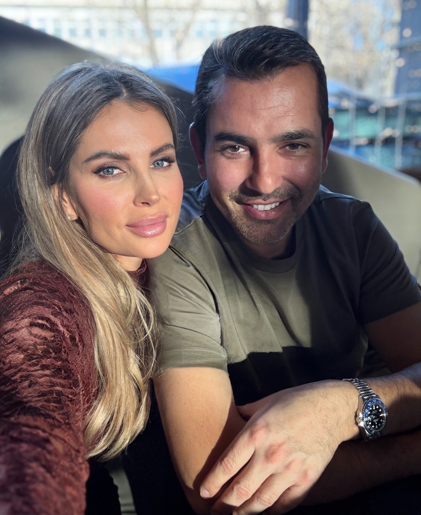 Andreea Bănică iese la atac! Pe cine nu are cântăreața la suflet: „Stai în online și dai sfaturi de mamă, că le știm pe toate”