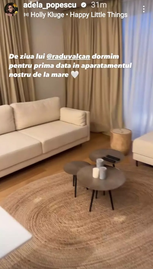 Imagini cu apartamentul din Olimp al Adelei Popescu și al lui Radu Vâlcan. Locuința are vedere la mare: „Dormim pentru prima oară aici”
