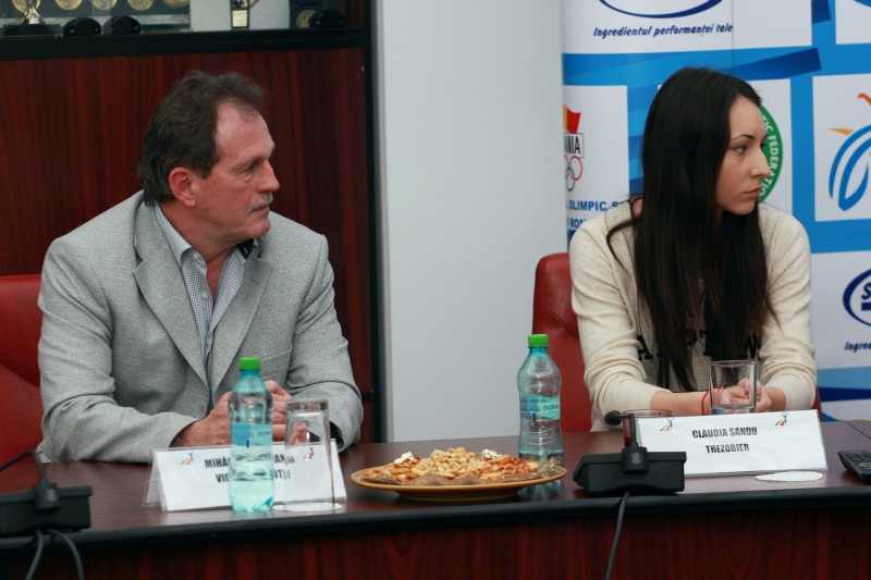 Premii dublate pentru Florentina Marincu și Marian Oprea. Au primit câte 10.000 de euro / FOTO