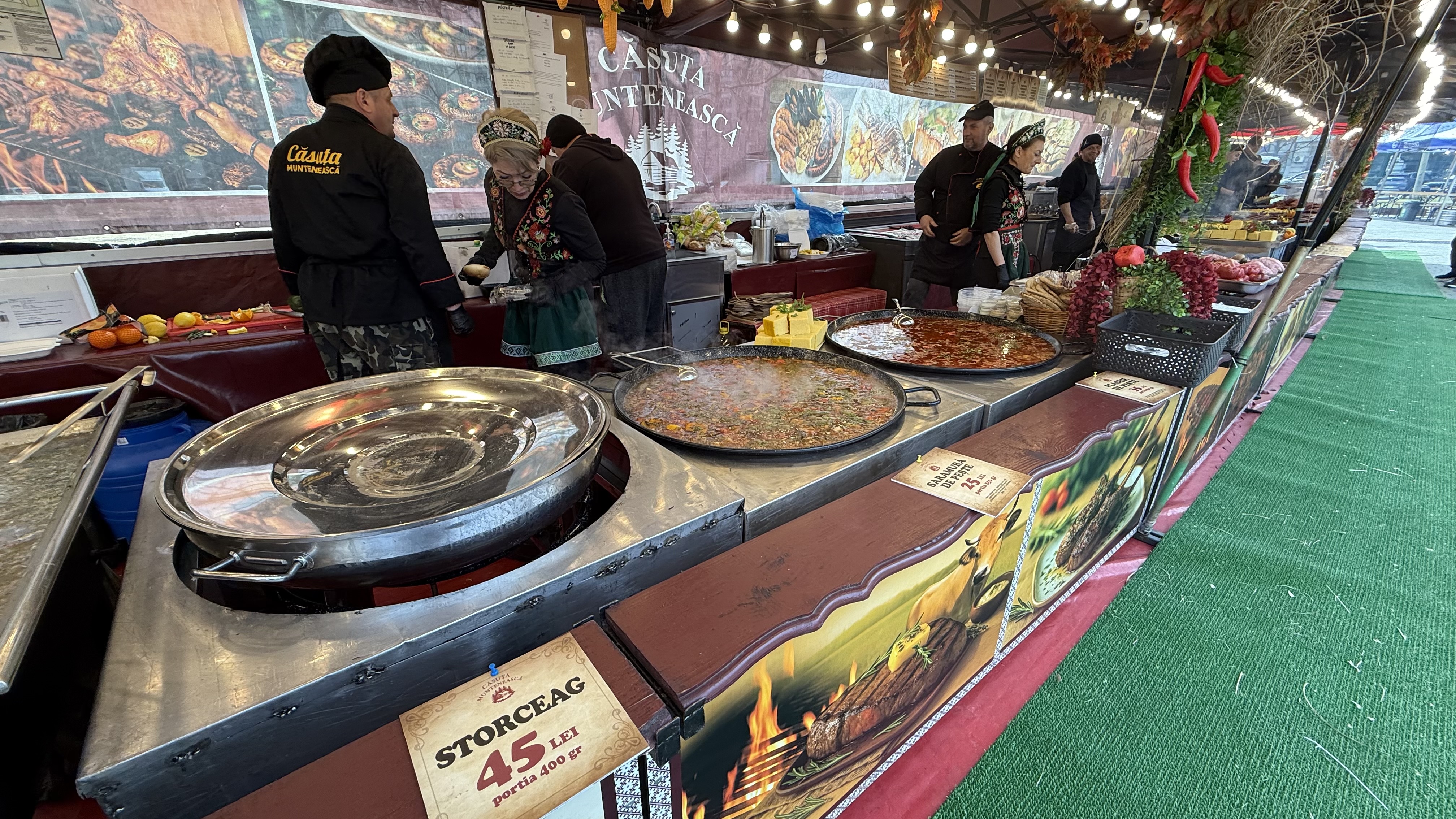 Cât costă o ciorbă pescărească lipovenească la Festivalul Pescăresc din București? O bucată de crap, cât un kilogram, în Obor