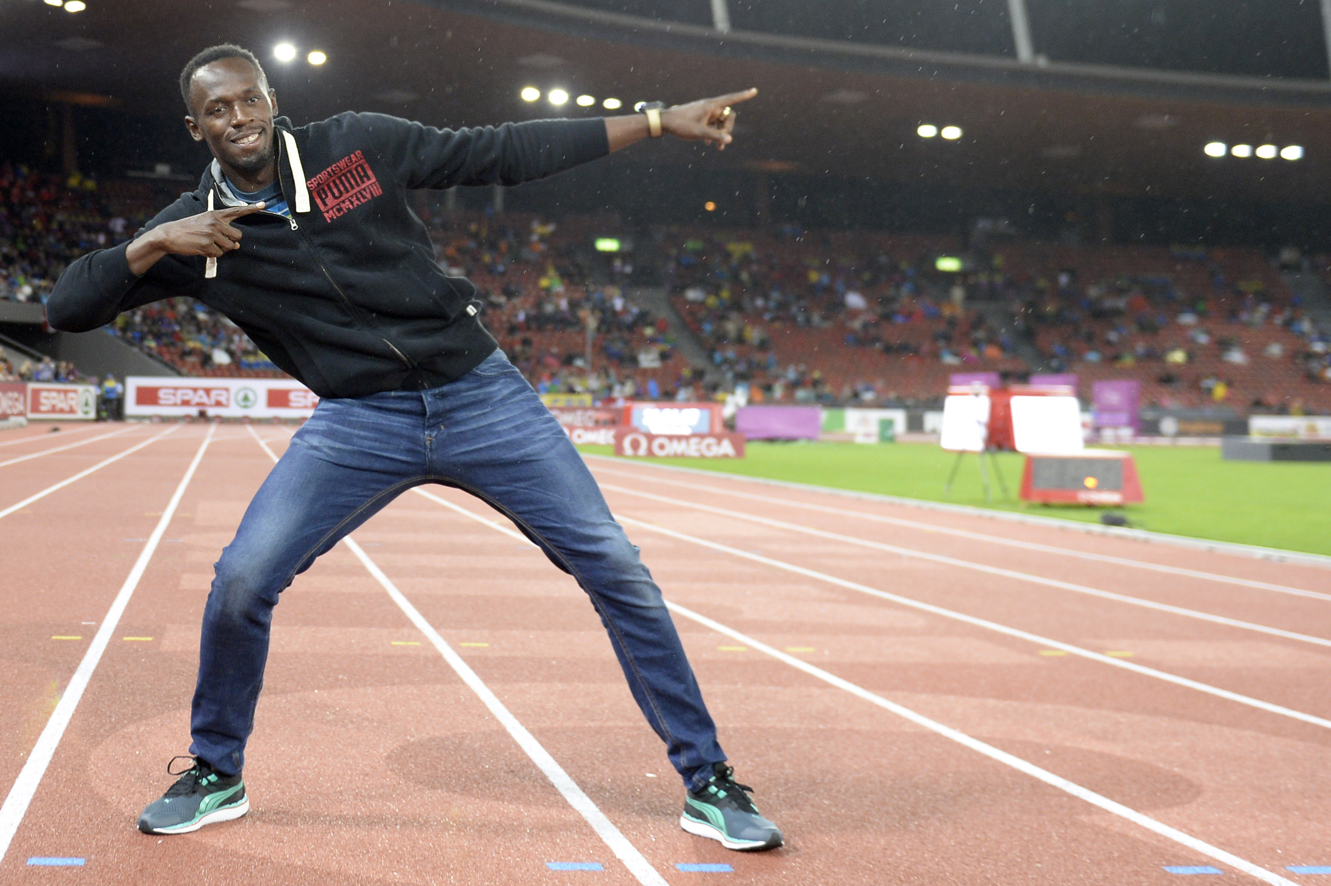 INTERVIU / Câmpeanu, atletul român care se ia la întrecere cu Bolt