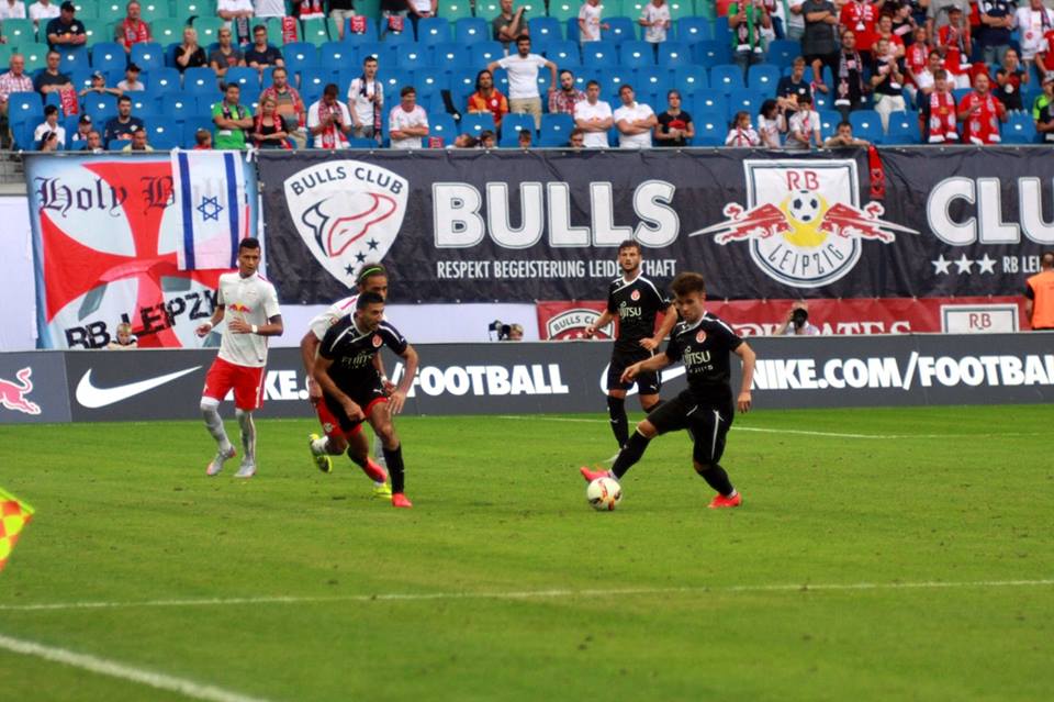 Pintilii şi Bumba respectă tradiţia evreiască la Hapoel Tel Aviv / GALERIE FOTO