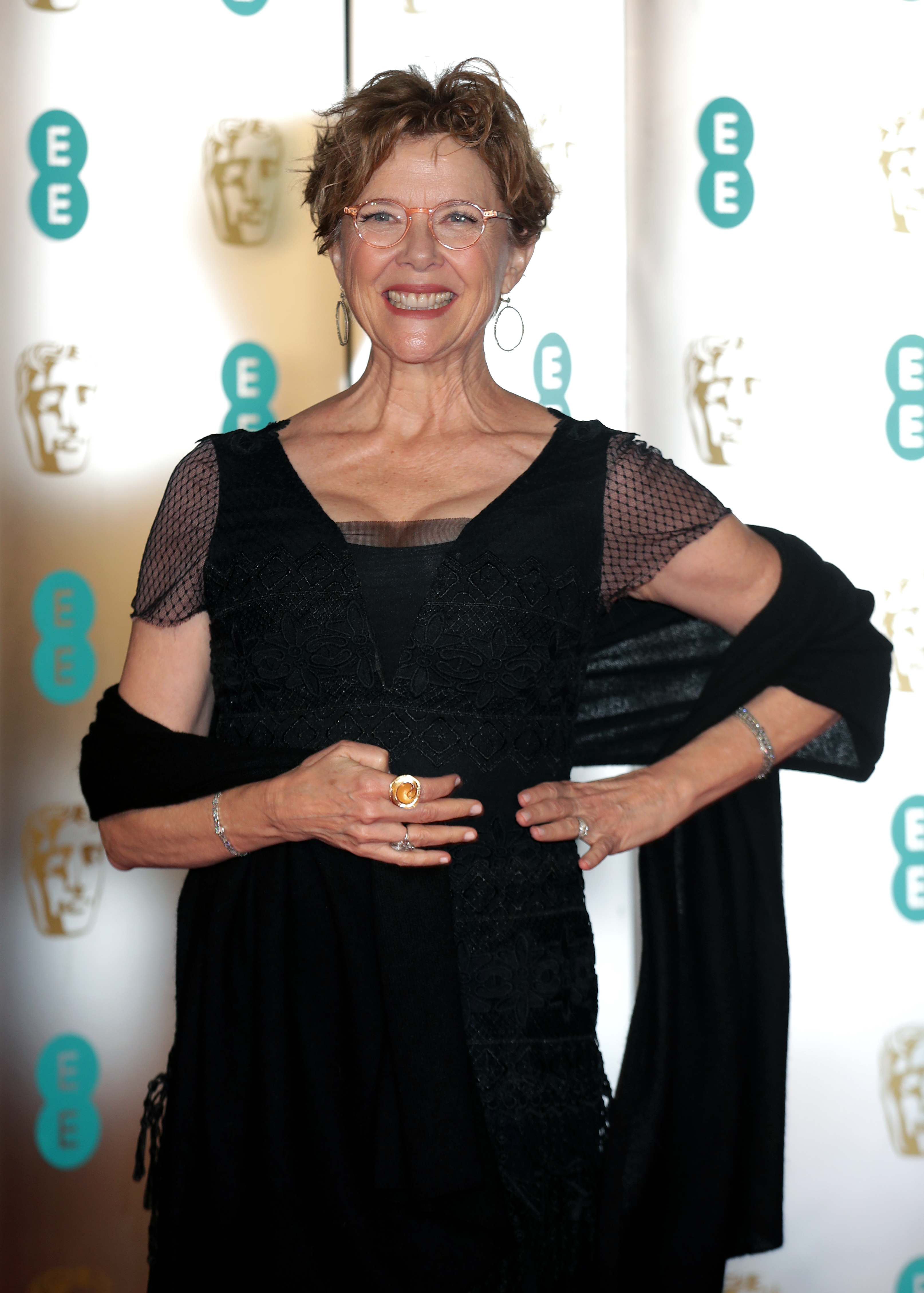 Ținutele actorilor la Premiile BAFTA 2018. Gala a fost dominată de mișcarea ”Time’s Up”