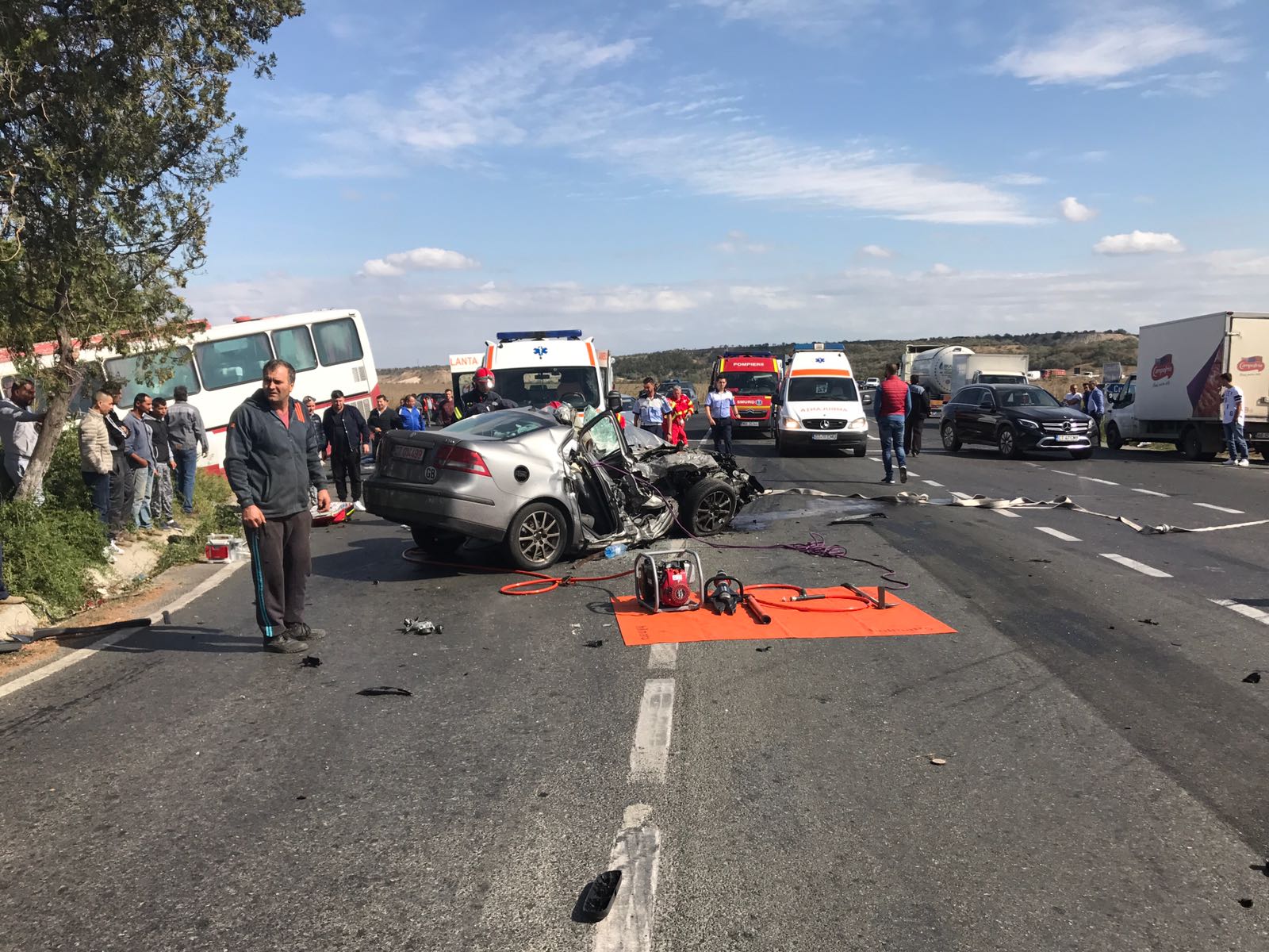 VIDEO | ACCIDENT GRAV la Medgidia. 3 morți și 8 răniți, din care unul în comă | GALERIE FOTO