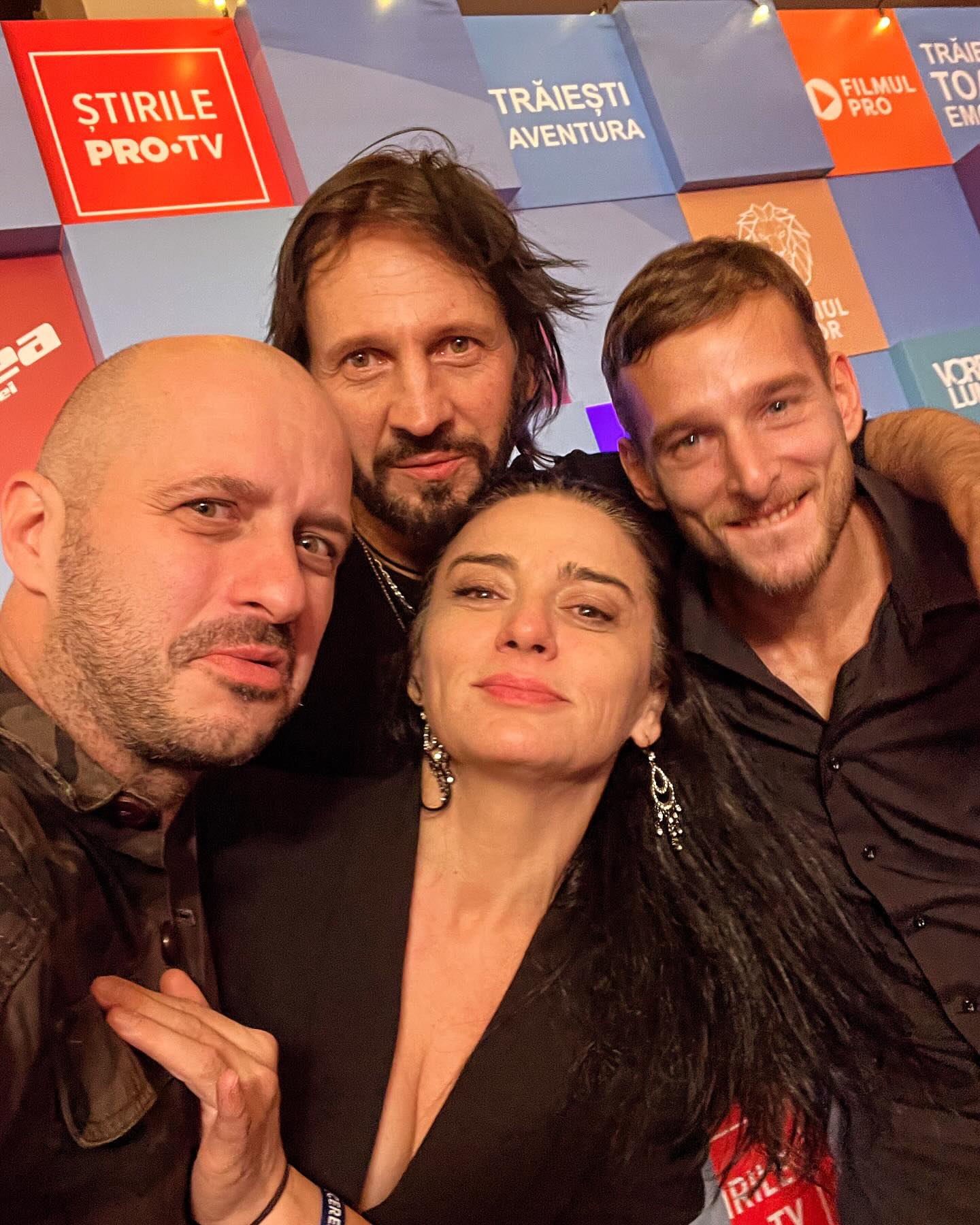 Cine este Andrei Mateiu, actorul din serialul „Brigda Nimic”, difuzat în curând la Pro TV. „Mă mai strigă lumea. Îmi spun Costeluș”