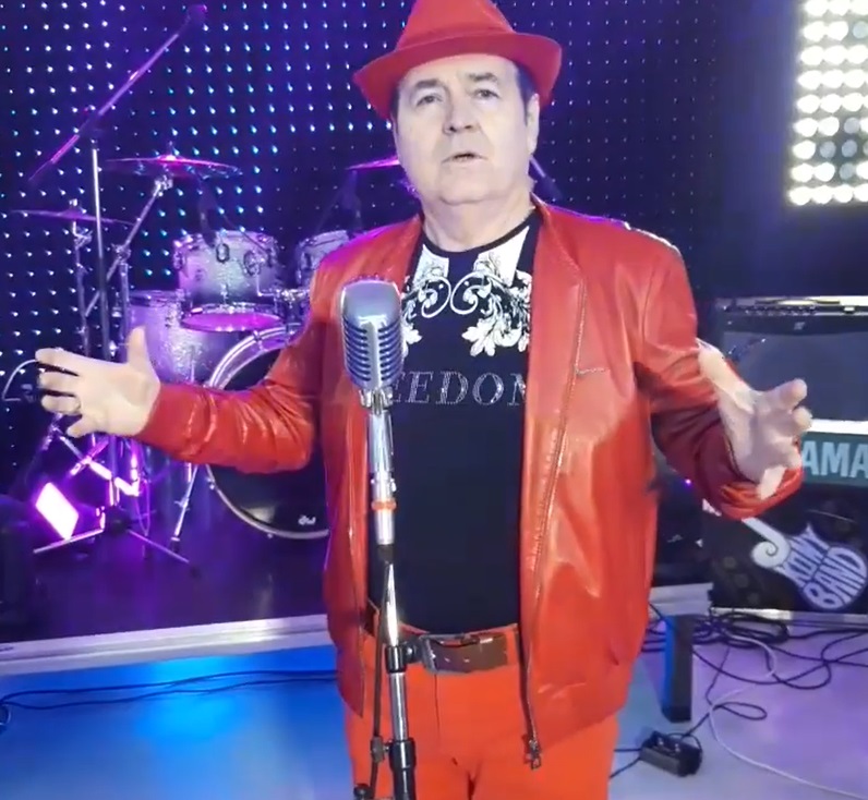 Ce a scos la vânzare cu 15.000 de euro Nelu Vlad, solistul trupei Azur: „Nu vedeți ce este în țara asta? Nu mai am timp”