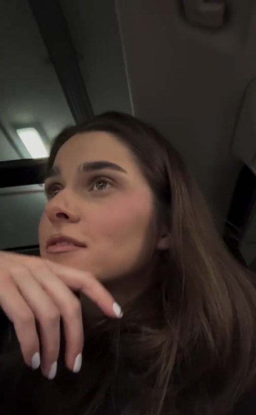 Imagini din vacanța lui Theo Rose cu Anghel Damian și Sasha, băiețelul lor, în Dubai. Ce aniversare importantă au sărbătorit