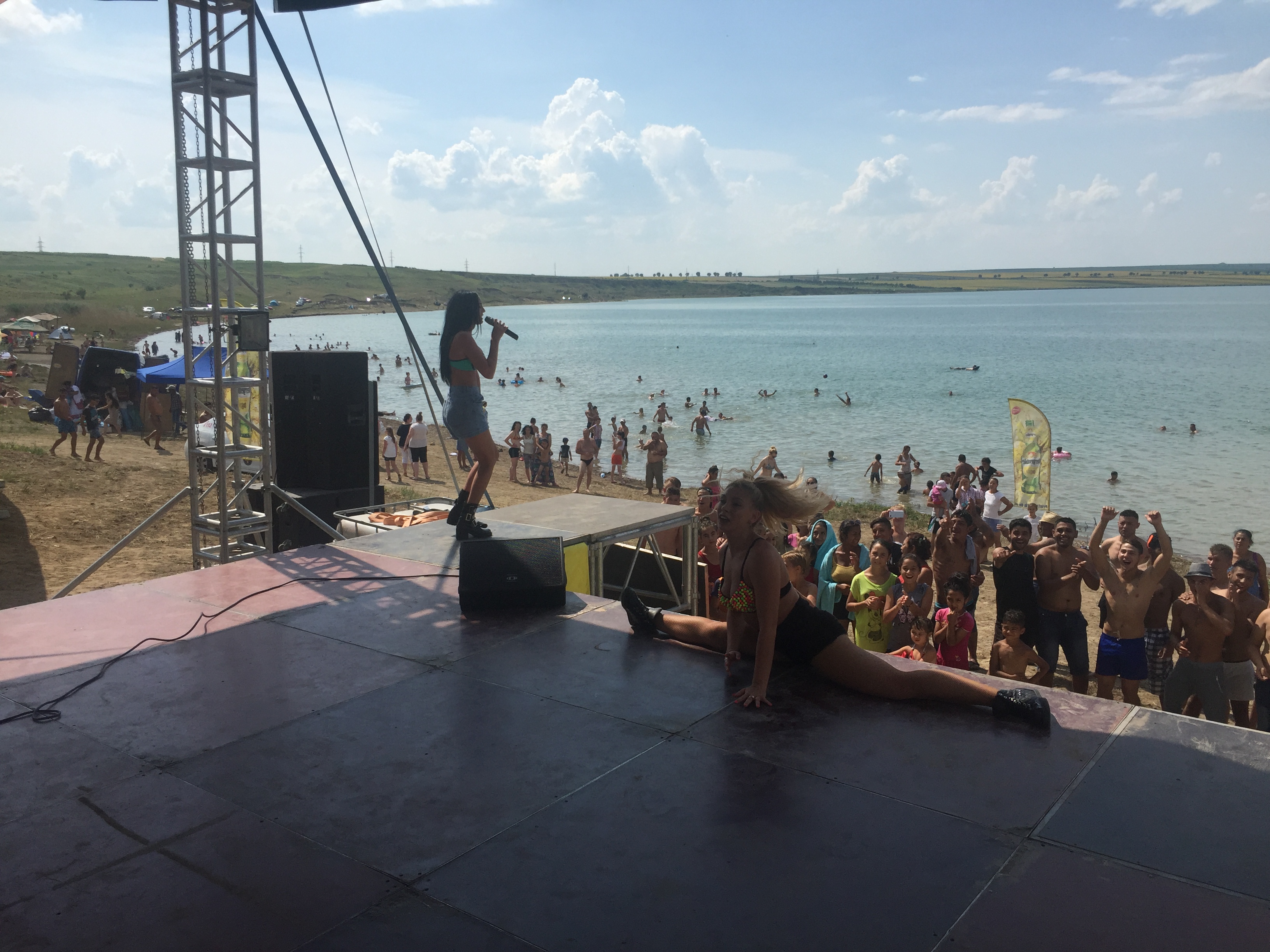 Ce Mamaia? Botoșănenii au propriul «litoral» la malul Prutului!