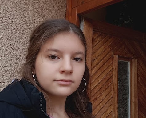 Felkavaró videó jutott el az öngyilkos tinilány édesanyjához: felvették a fiúk Barbi halálának nyomait