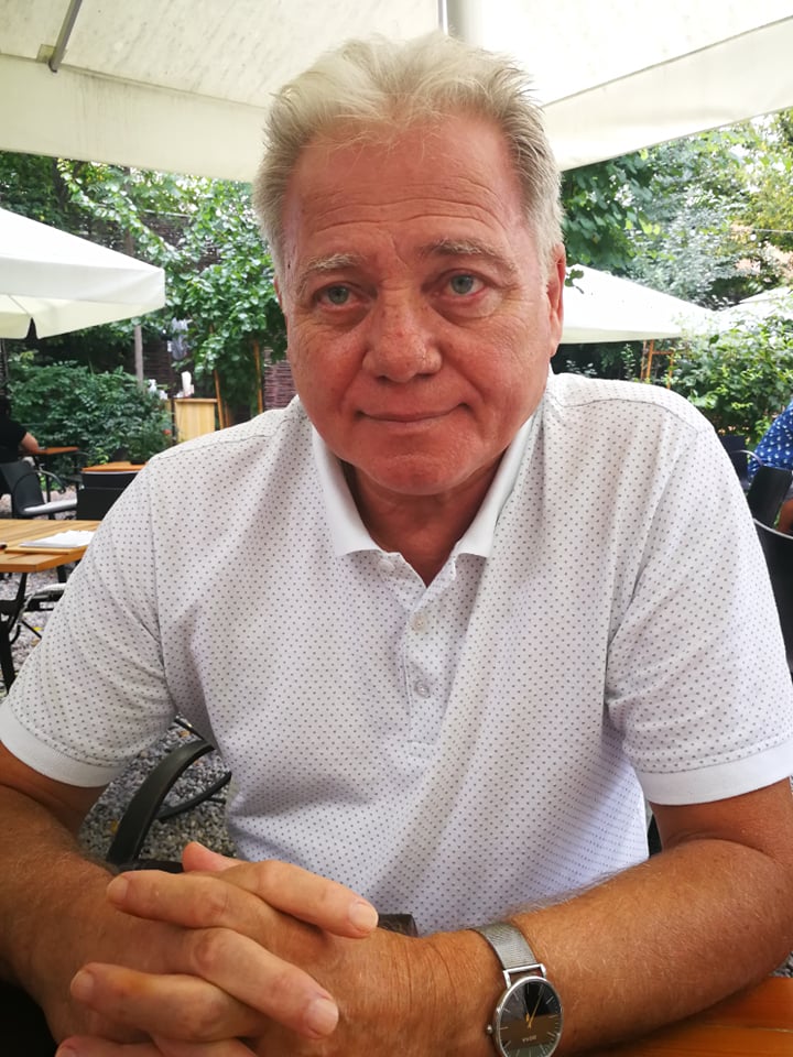 Antrenorul emerit Maximilian Gavrilă a dat federația de handbal în judecată. “Fără curățenie, și fetele vor avea soarta băieților!”