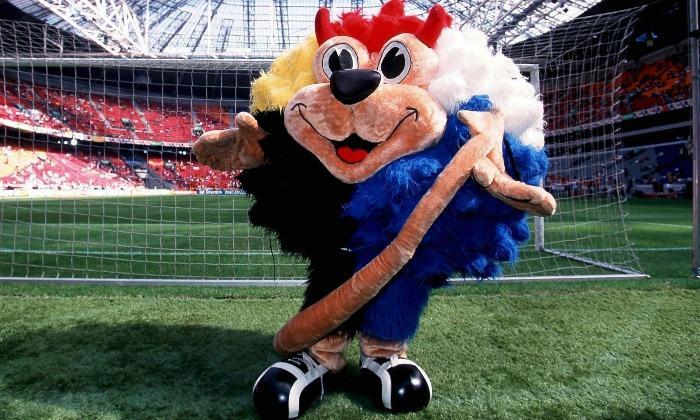 FOTO | S-a lansat mascota oficială Euro 2020 și la București
