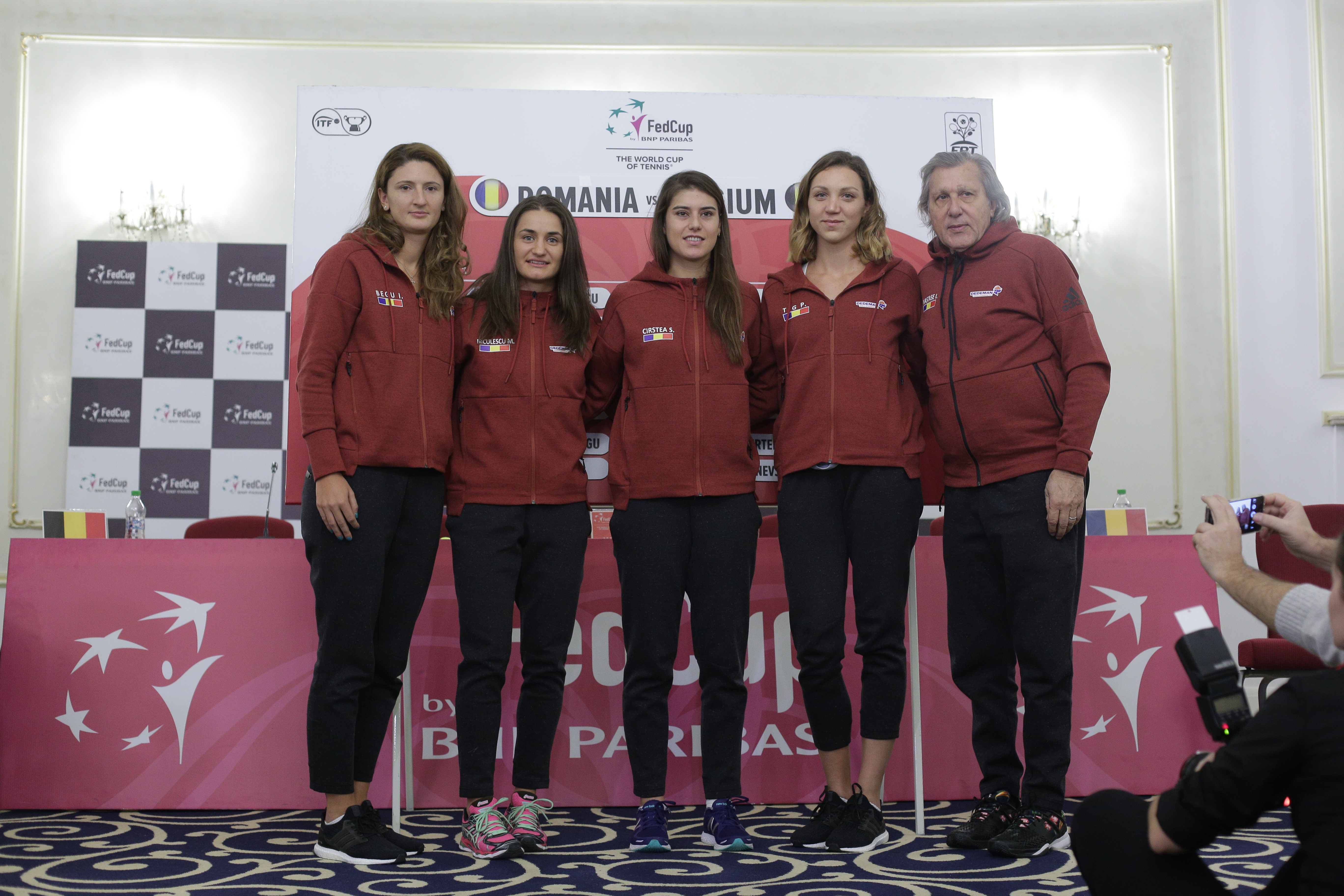 România a fost învinsă de Belgia, în primul tur al Grupei Mondiale II din Fed Cup. Irina Begu a jucat la simplu, dar a pierdut în setul decisiv. Reacții  | FOTO & VIDEO