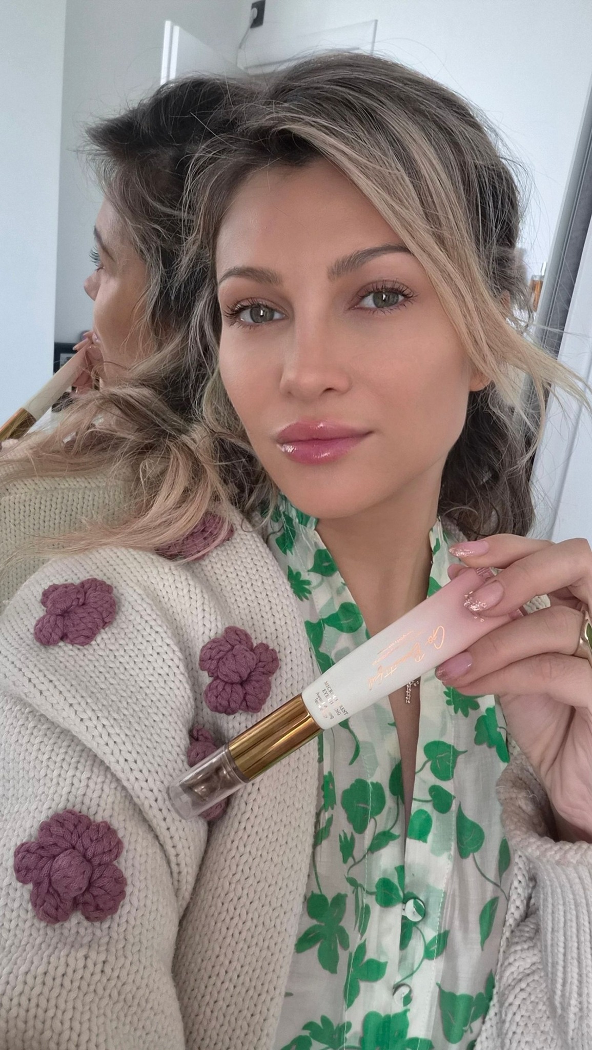 Cum arăta Lora înainte de intervențiile estetice. Artista a spus ce modificări și-a făcut la nivelul feței: „Nu am liftinguri făcute sau fire”