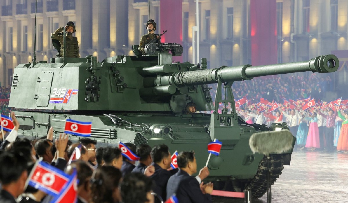 Kim Jong-un prezintă o nouă armă hipersonică și un ICBM modernizat la parada de la Phenian