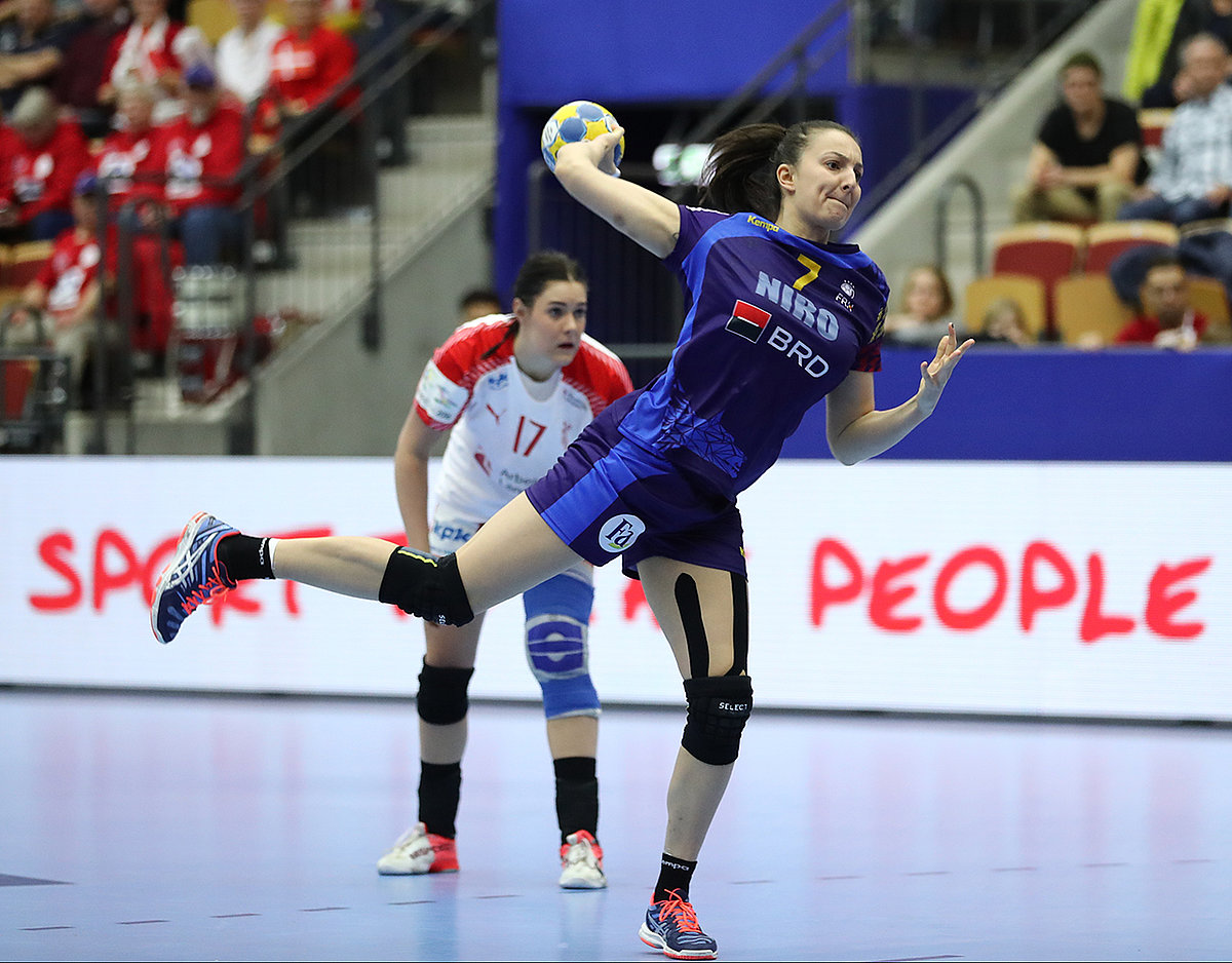 No Neagu, no party! Concluzia ratării calificării în semifinalele Euro 2016: naționala feminină de handbal a României n-are forță ofensivă când principala marcatoare e blocată