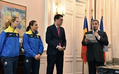 România a arătat lumii tricoul cu care se va prezenta în Franța / GALERIE FOTO