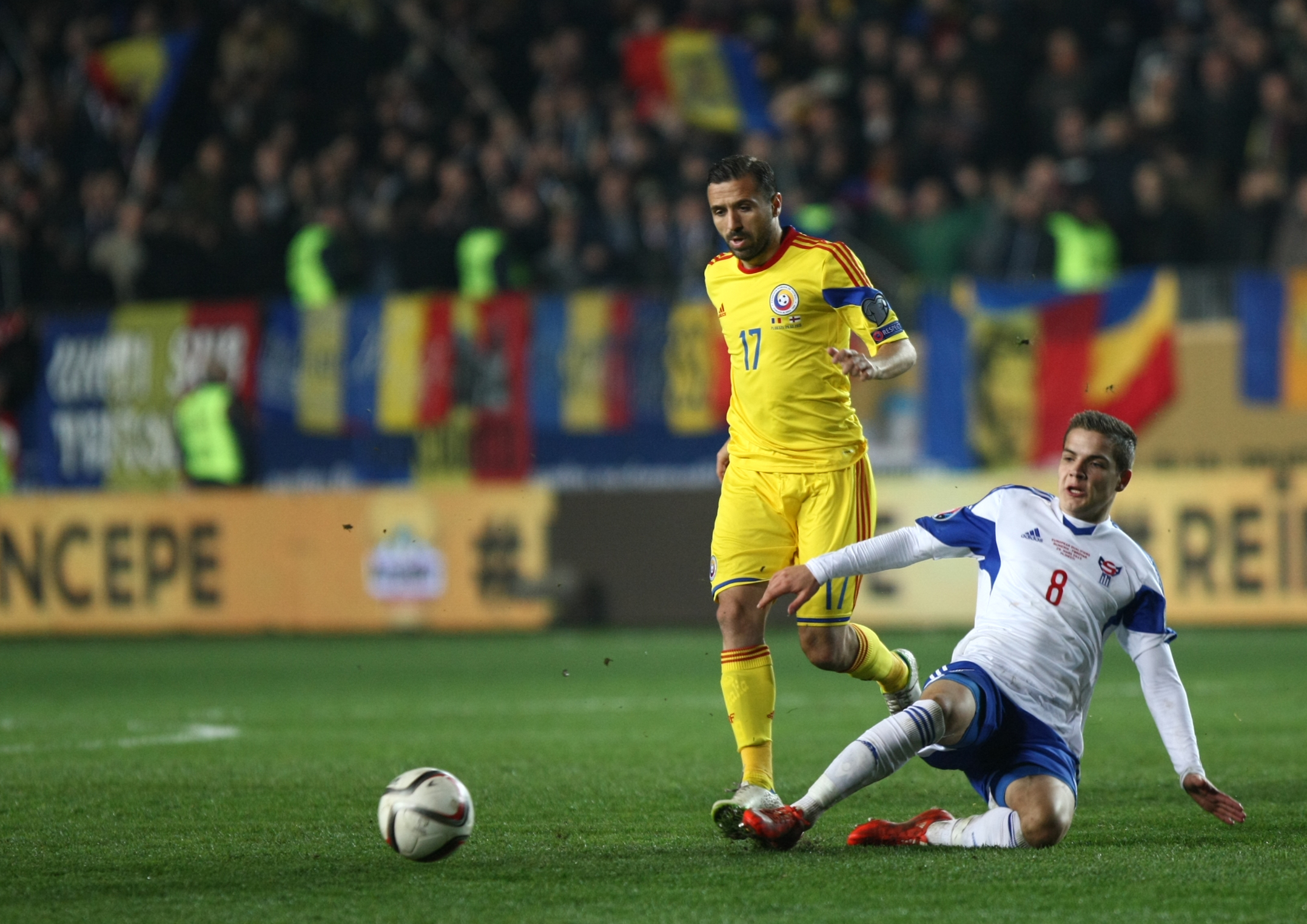 România - Feroe 1-0. S-a scandat: "Ruşine să vă fie!" / GALERIE FOTO