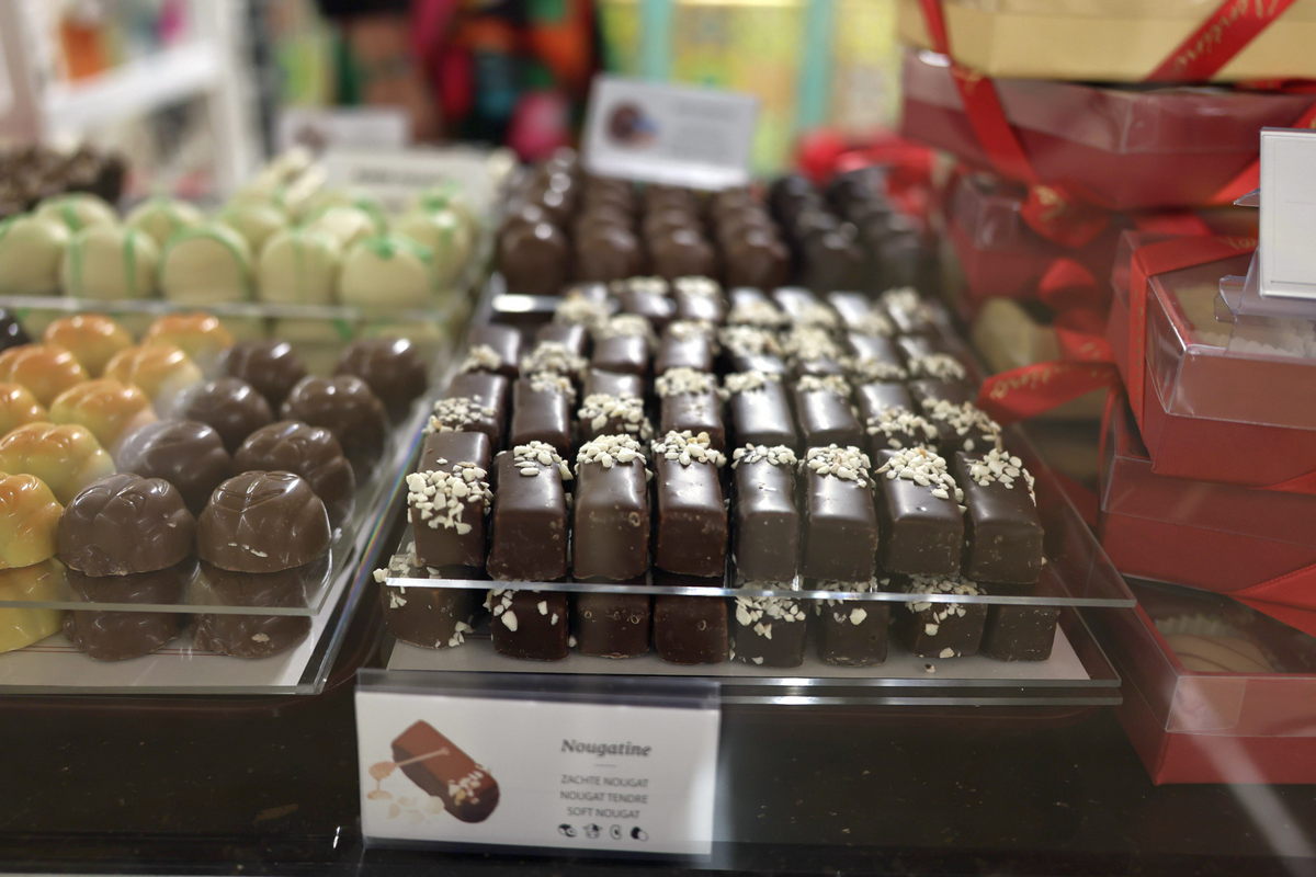 Chocolate Saga 2025: festivalul care sparge toate regulile la Biblioteca Națională. Ciocolată cu vin roșu, parfumuri de lux și praline cu ardei iute