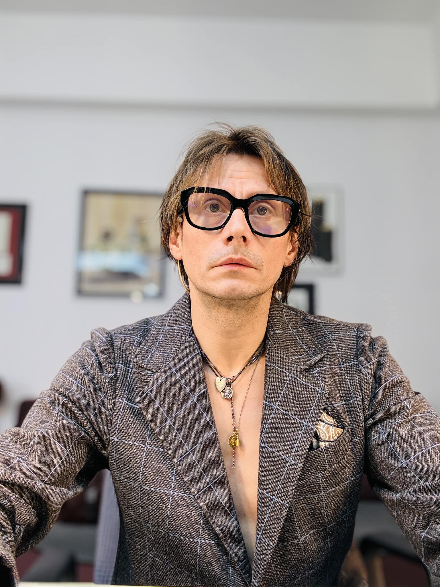 De ce Marius Manole nu ar mai juca alături de Mihai Bendeac. Actorul a dat cărțile pe față în emisiunea lui Cătălin Măruță: „Trebuie să știți asta, dragi telespectatori”