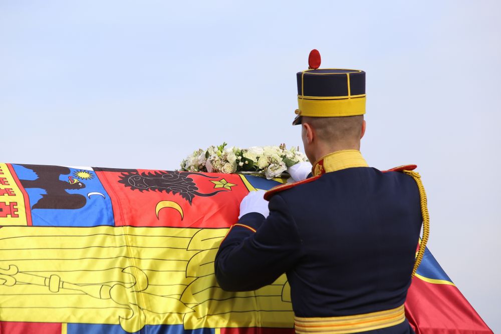 VIDEO/ Regele Mihai a ajuns pentru ultima oară la Castelul Peleș