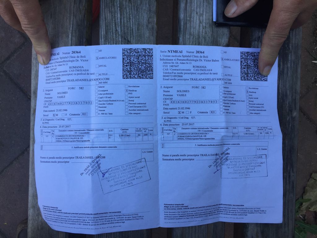 REPORTAJ / Drama unui fost profesor universitar din Timișoara. Bolnav de Parkinson, Vasile Solomeș a ajuns pe străzi, renegat de familie