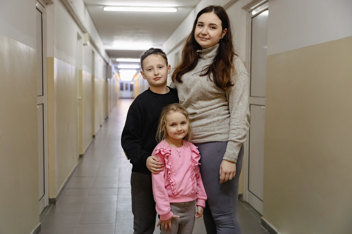 „Când ai avut totul, iar acum nu mai ai nimic”. Refugiații ucraineni ajunși într-un loc legendar în București: căminele studențești din Grozăvești