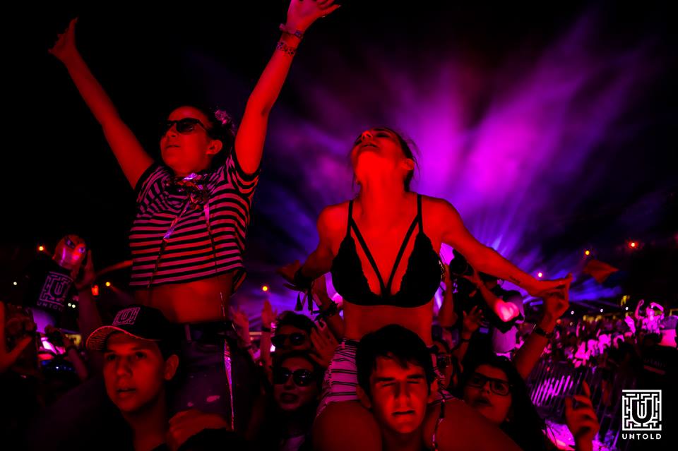 A doua zi la Untold 2017. Peste 82.000 de oameni s-au distrat până în zorii zilei la festivalul din Cluj