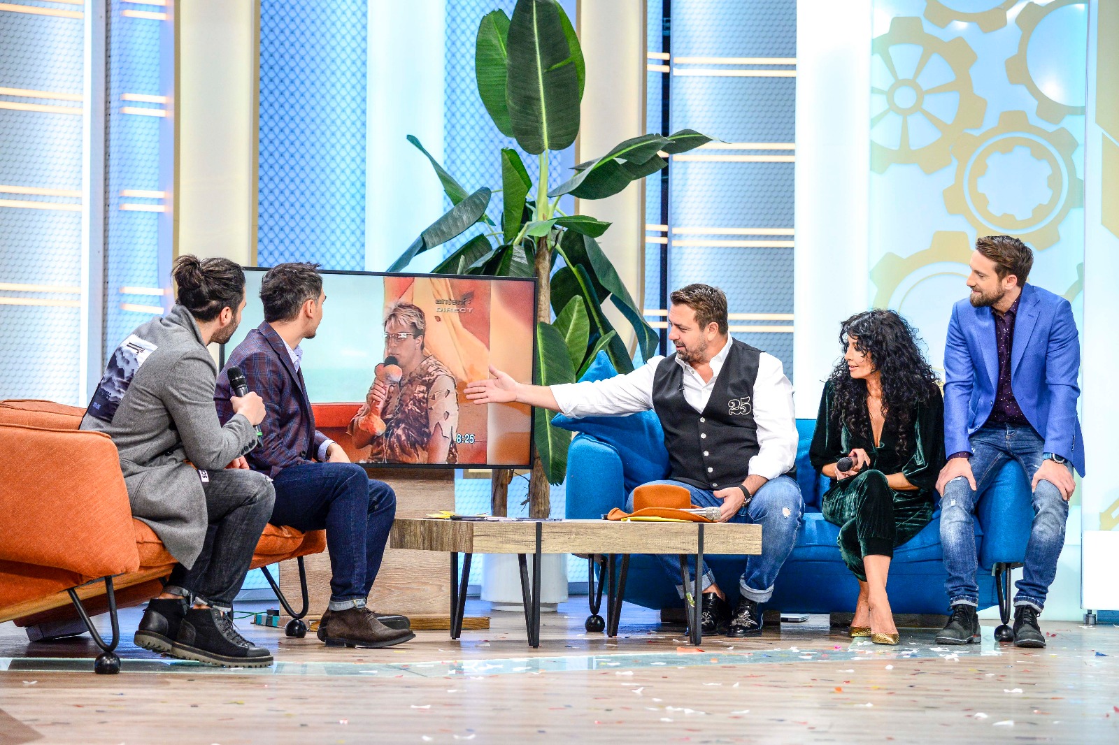 Întâlnire de gradul zero la matinalul de la Antena 1. Dani Oțil, față în față cu Mihaela Rădulescu | FOTO