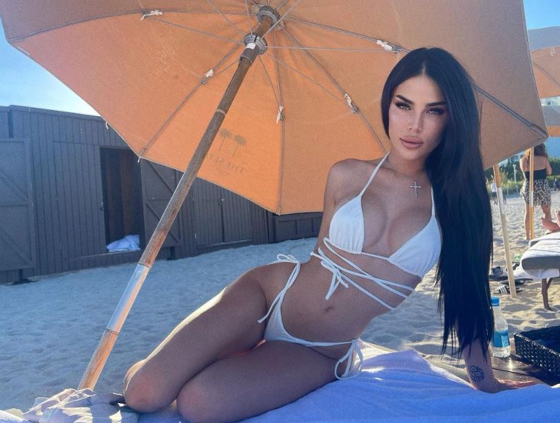 Cum a apărut Ioana, unica fiică a lui Ion Țiriac, în vacanță. Imaginile care au făcut senzație pe Instagram