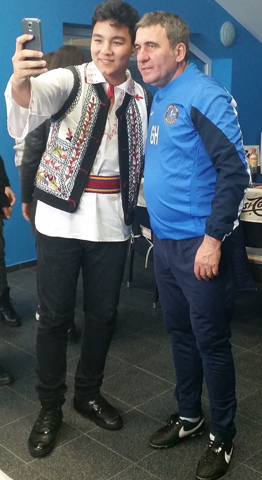Gică Hagi s-a întâlnit cu participanții Galei Culturale Internaționale / FOTO&VIDEO