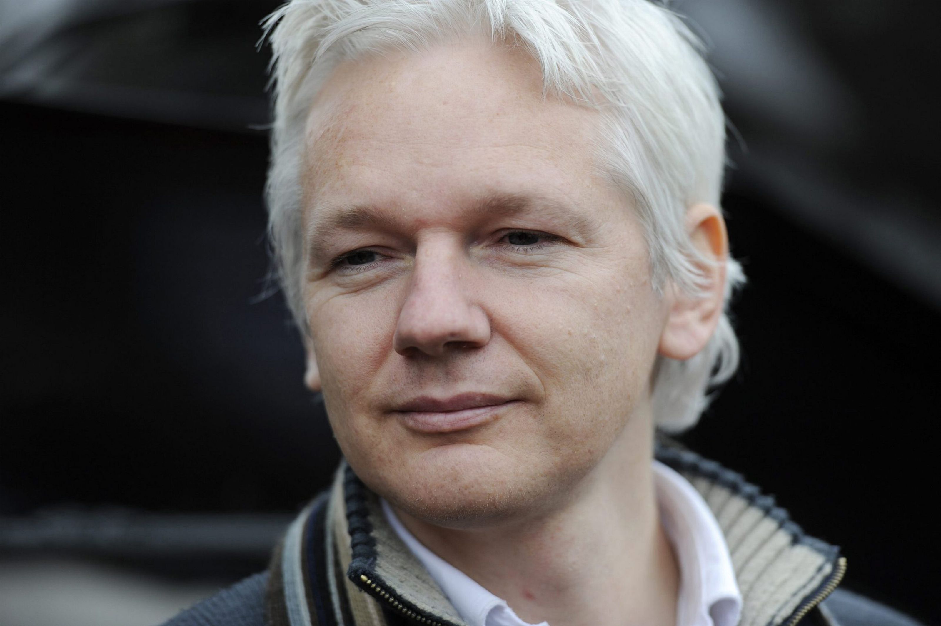 Cine este Julian Assange și care sunt detaliile acordului său cu SUA. Fondatorul WikiLeaks a fost eliberat după cinci ani de detenție