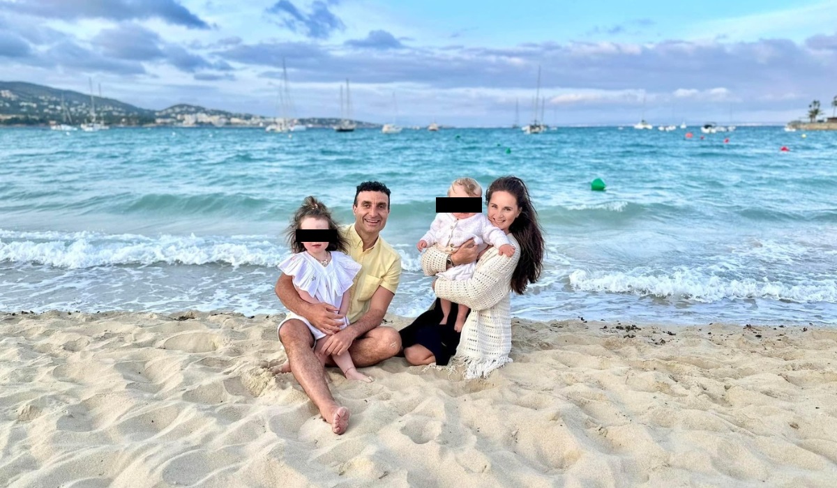 Un milionar britanic a dezvăluit regulile bizare din căsnicie: Nu vorbește deloc cu soția până la ora 15.00 și nu îi cumpără niciodată cadouri