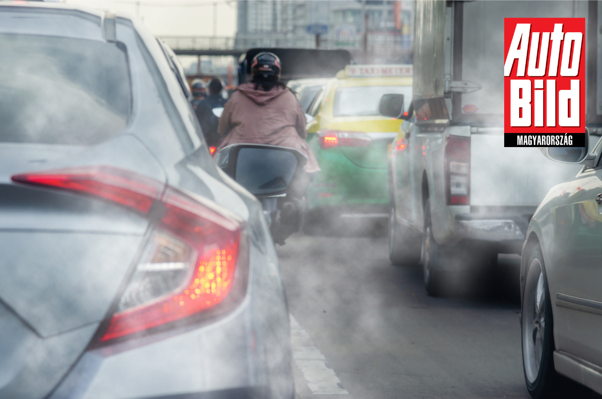 Hogyan haladnak az autógyártók a belső égésű motoros járművek kínálatának megszüntetése felé?