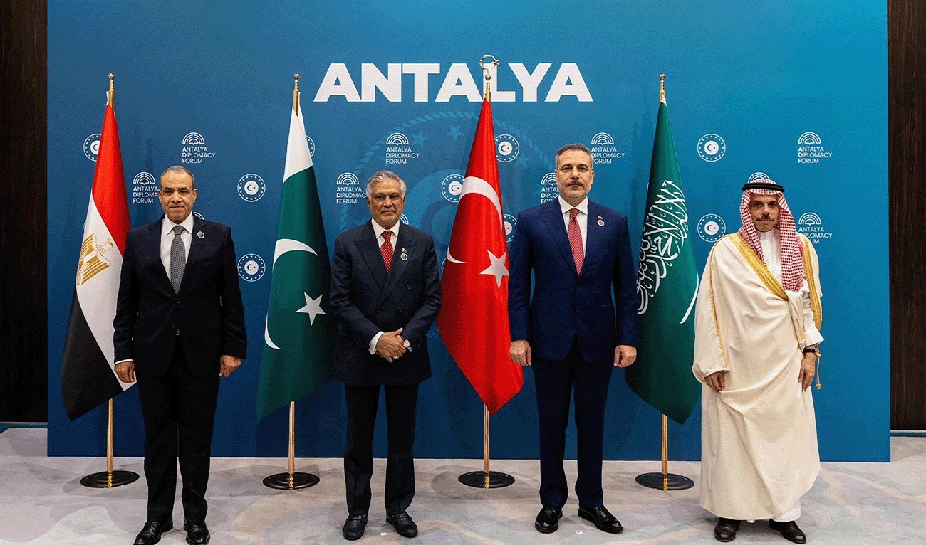Saudi Arabia, Egypt, Pakistan and Türkiye demand end to Houthi attacks as deadly strikes hit Riyadh airport