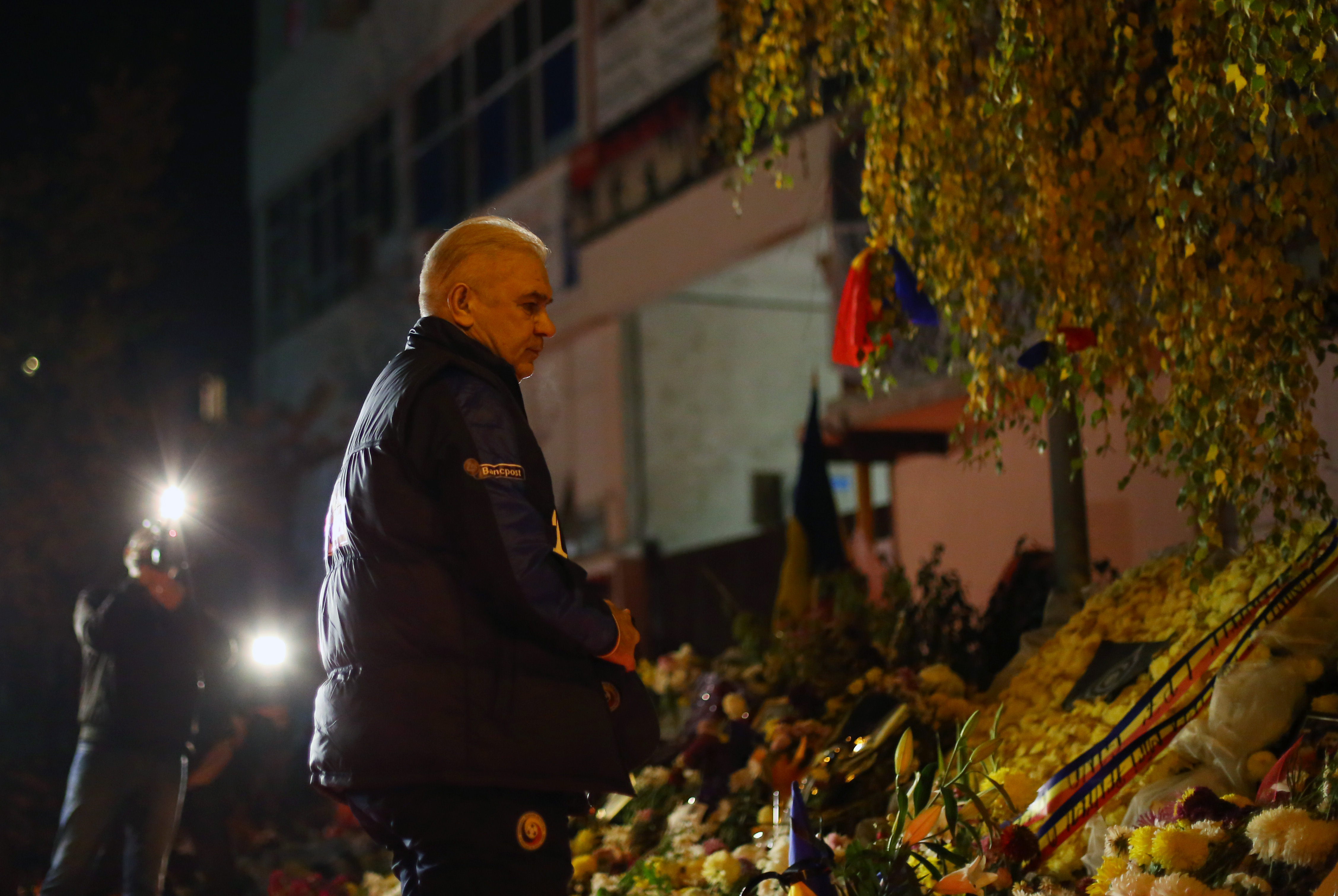 Tricolorii au adus un omagiu victimelor tragediei din Colectiv. ^Vor juca în tricouri speciale cu Italia. Numere negre, cu numele celor decedați / FOTO&VIDEO
