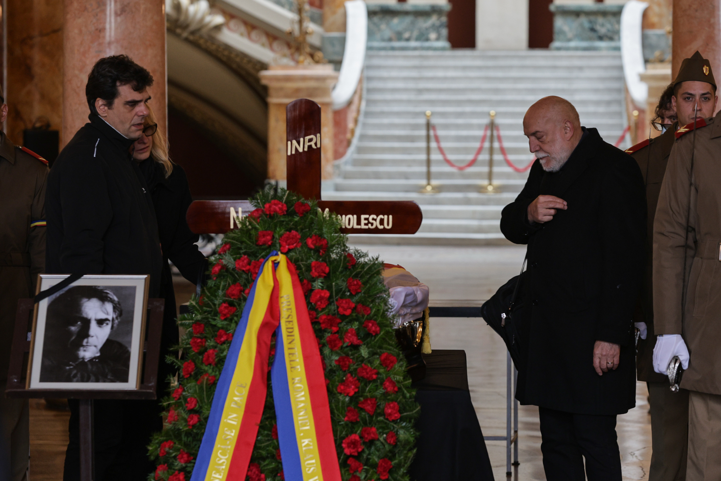 Ultim omagiu în memoria lui Nicolae Manolescu, luni, la Ateneul Român. Criticul literar va fi înmormântat la Râmnicu Vâlcea