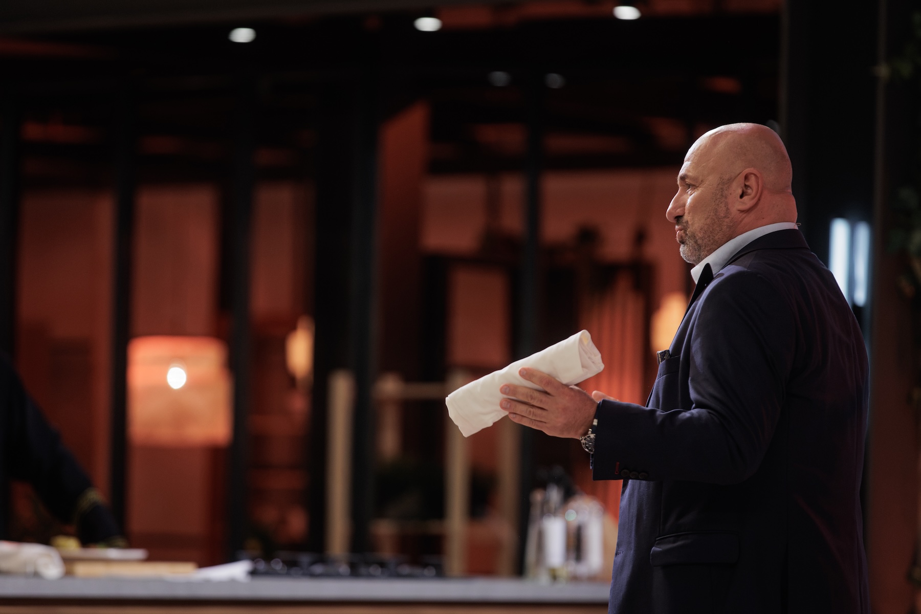 Cătălin Scărlătescu, detalii despre noul sezon MasterChef România: „L-am făcut pe Bontea să plângă, nu mai putea să stea în platou”