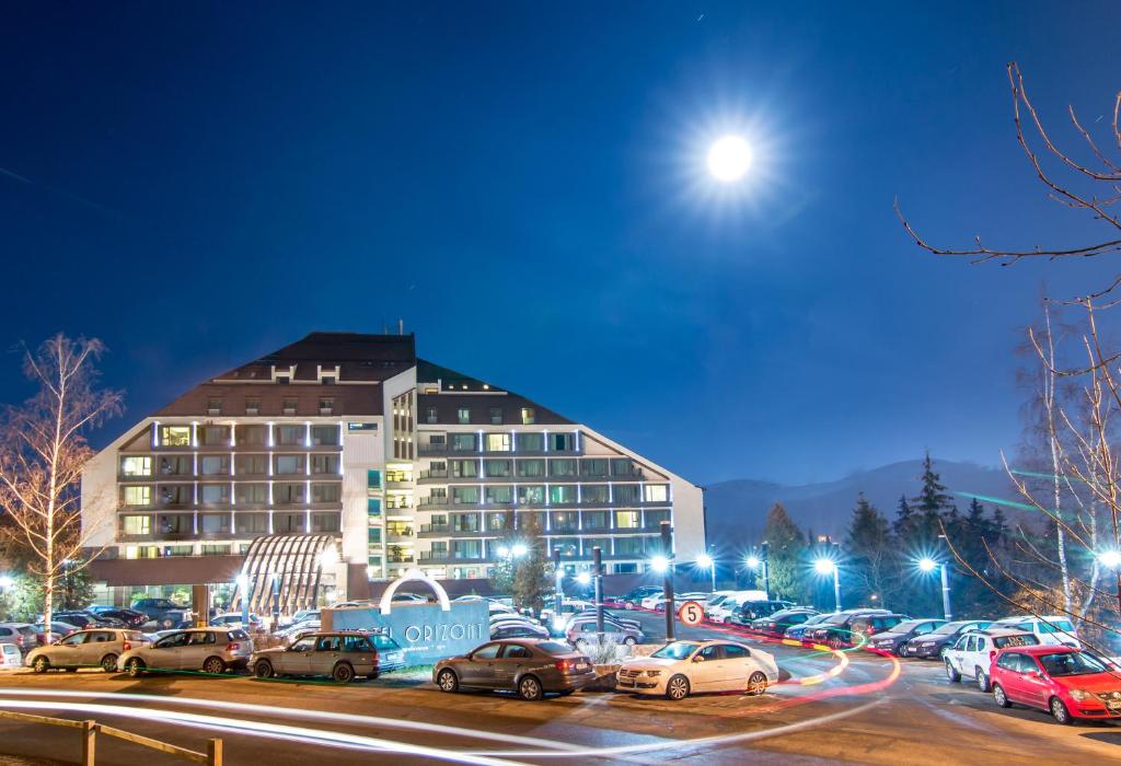 Hotelul Orizont din Predeal a fost vândut la licitație. Cât a costat complexul