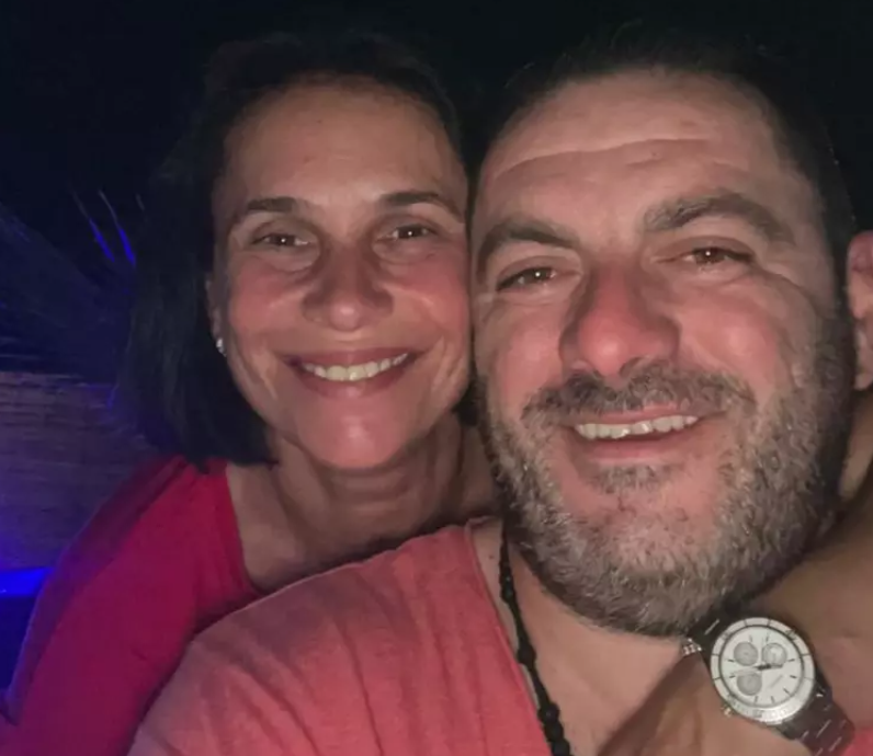 Cine este soțul fostei gimnaste Lavinia Miloșovici și cum s-au cunoscut. „Am și un semn de la el, când alergam și m-am dat cu capul de chiuvetă”