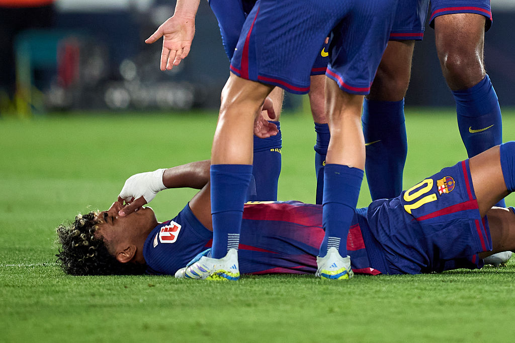 „Elmondhatatlanul fáj” – Lamine Yamal szívszorító üzenetet küldött sérülése után