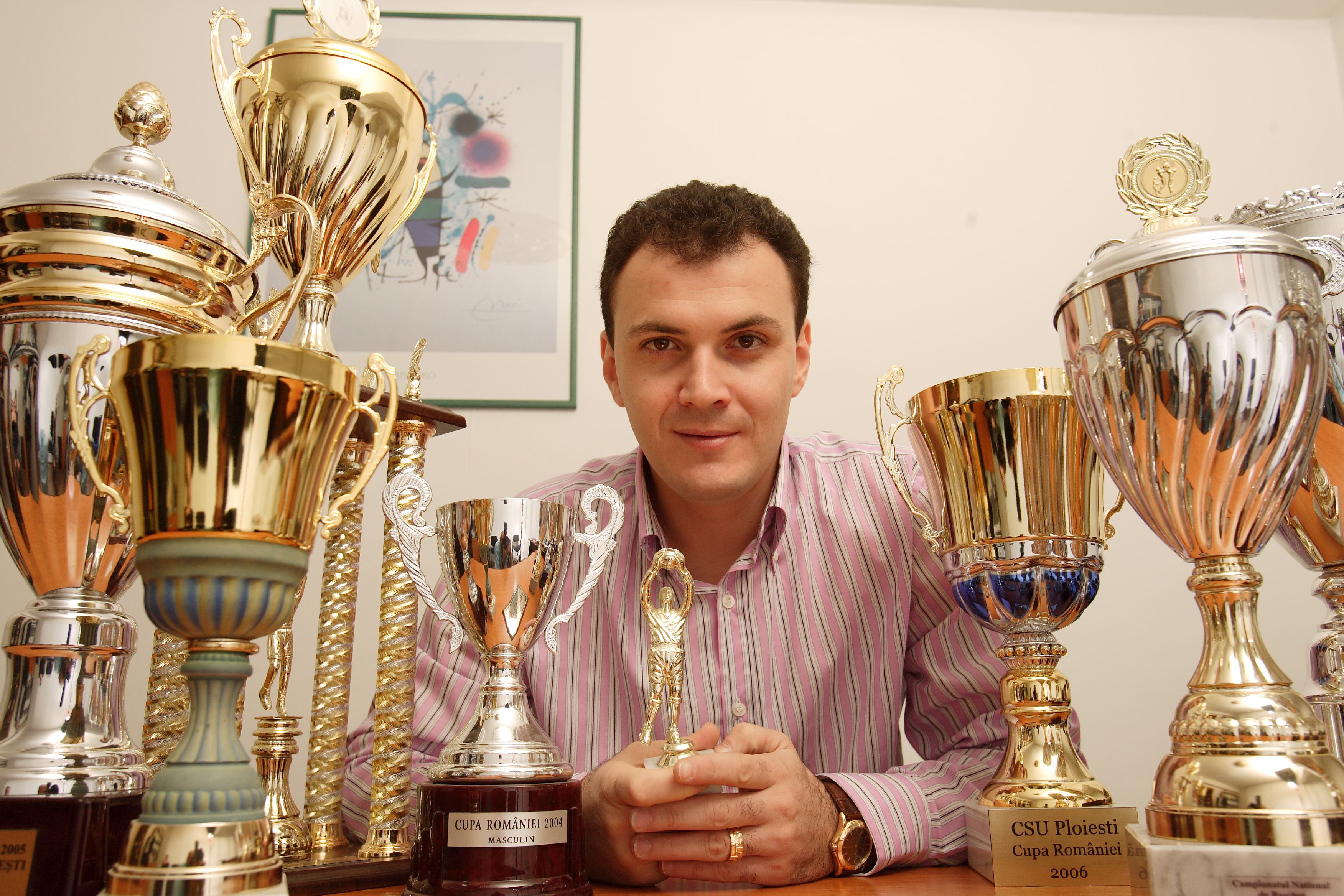 Sebastian Ghiță: spectacolul celor 52 de amânări într-un singur proces de corupție. La următorul termen, faptele vor fi prescrise. „Exilul” inculpatului, început în 2016, poate lua sfârșit