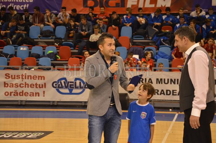 Claudiu Keşeru, primire de gală la Oradea / GALERIE FOTO