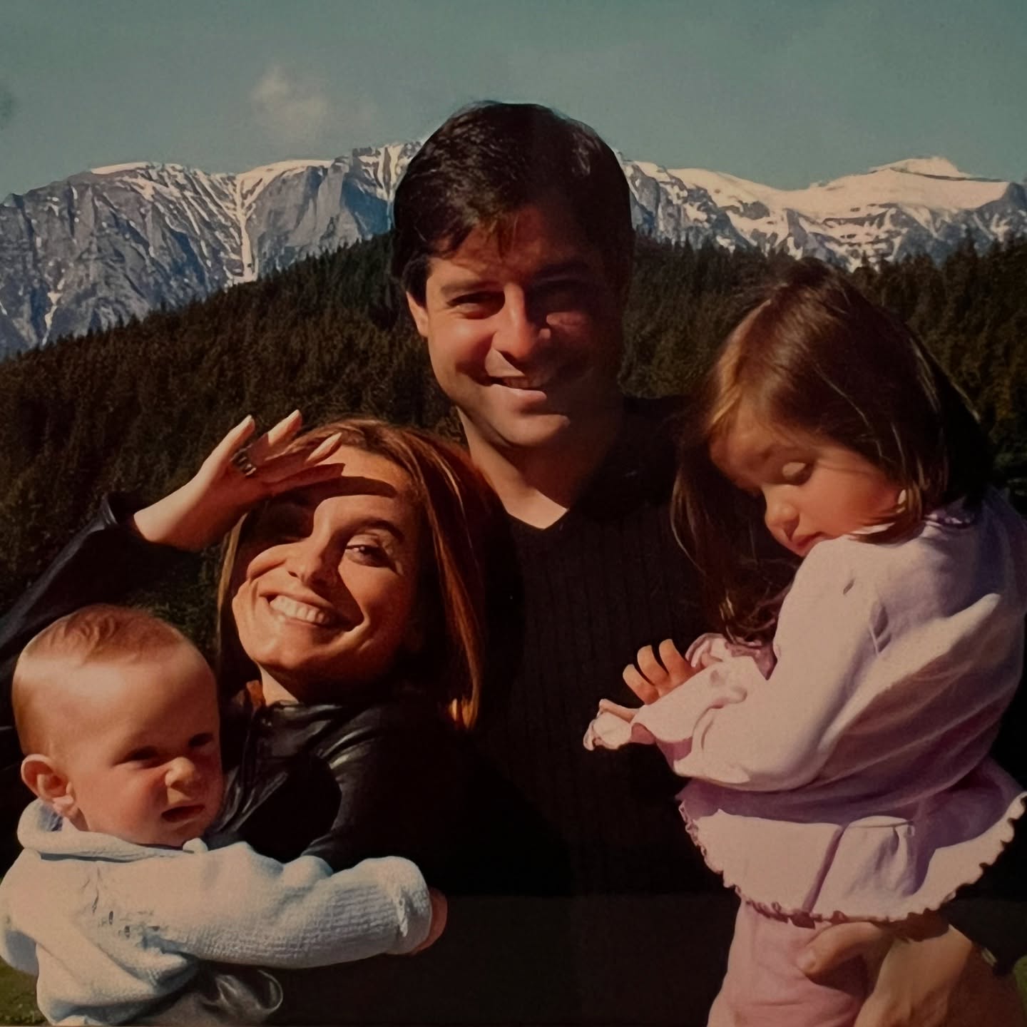 Anunțul făcut de Andreea Esca după 25 de ani de căsnicie cu Alexandre Eram. Care e secretul relației lor: „Dezbatem diverse subiecte la infinit”