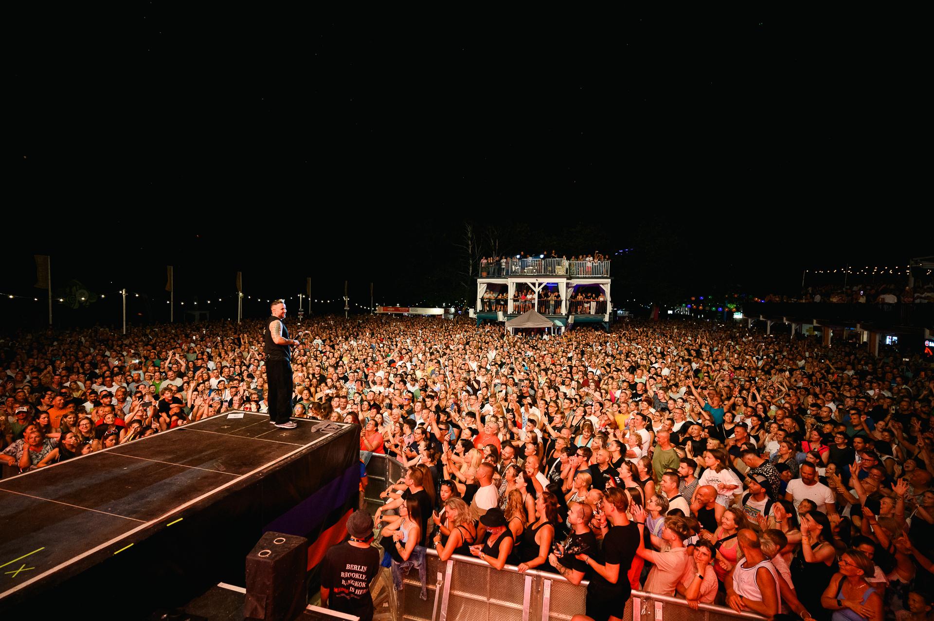 Un rapper a fost acuzat că a incitat la execuția lui Viktor Orban. Postarea lui pe Facebook a devenit cea mai populară din istoria Ungariei
