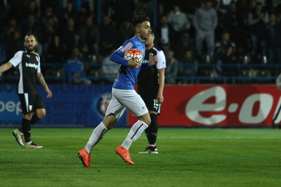 Liga I, play-off, etapa a 6-a: Viitorul - Astra 1-3. Liderul a defilat! Au punctat Boudjemaa, Găman și Alibec, respectiv tânărul Ciobanu. Gazdele, în 10! VIDEO