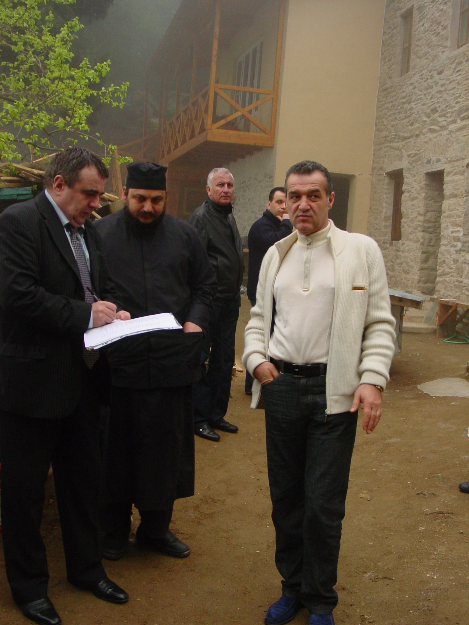 Gigi Becali, anunț disperat din pușcărie: ”Vreau rating în ceruri, la Hristos!”